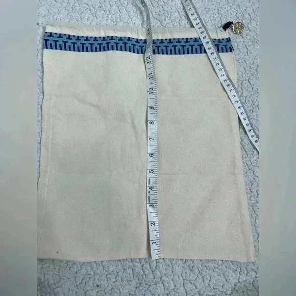 Tory Burch Dust Bag - Picture 2 of 3